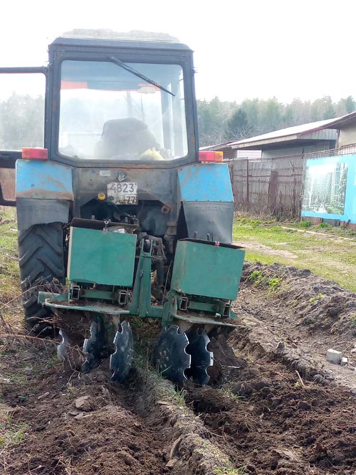 soil disc harrowing