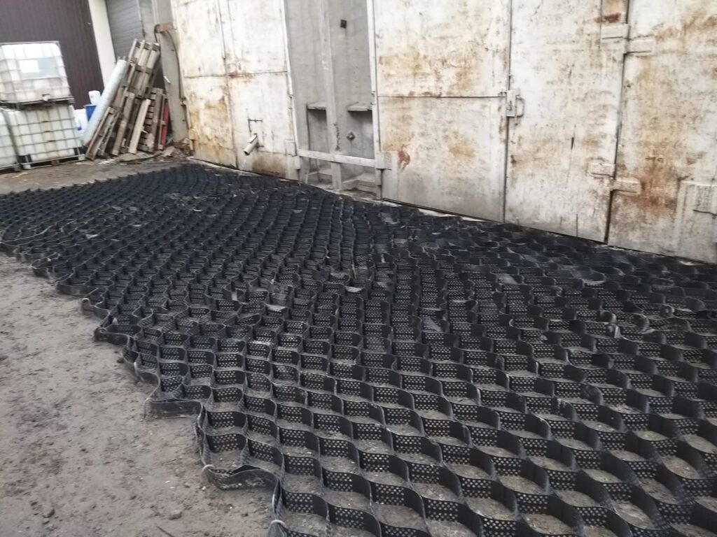 geogrid installation