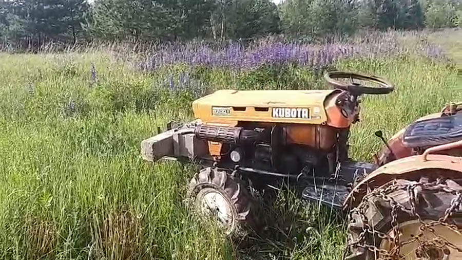 Как мы вытащили мини-трактор Kubota B7001 из болота