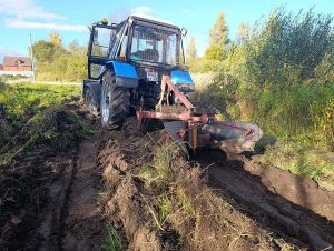 Dos pasadas con un arado forestal