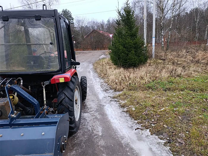 уборка пожароопасной сухой травы мульчированием